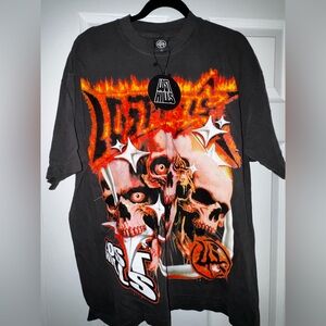 Men's Black and Orange Graphic Tee